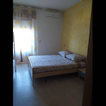 Bed & Breakfast Quadruple In - Just A Few Meters From The Sea