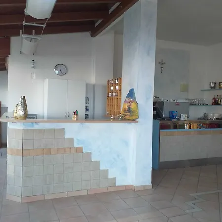 Quadruple In - Just A Few Meters From The Sea Bed & Breakfast