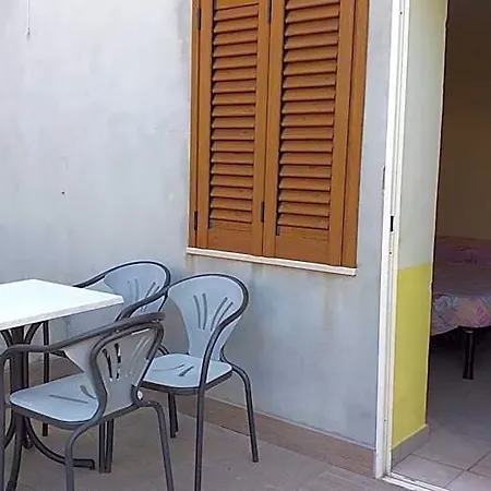 Quadruple In - Just A Few Meters From The Sea Bed & Breakfast 3*