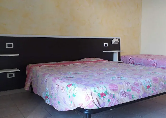 Quadruple In - Just A Few Meters From The Sea Pineto